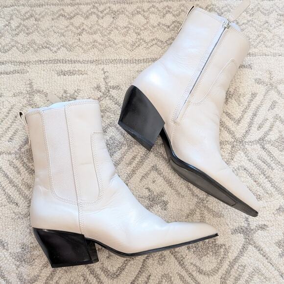 Franco Sarto Anina Chalk White Point Toe Leather Ankle Boots, size 9M - Picture 2 of 9
